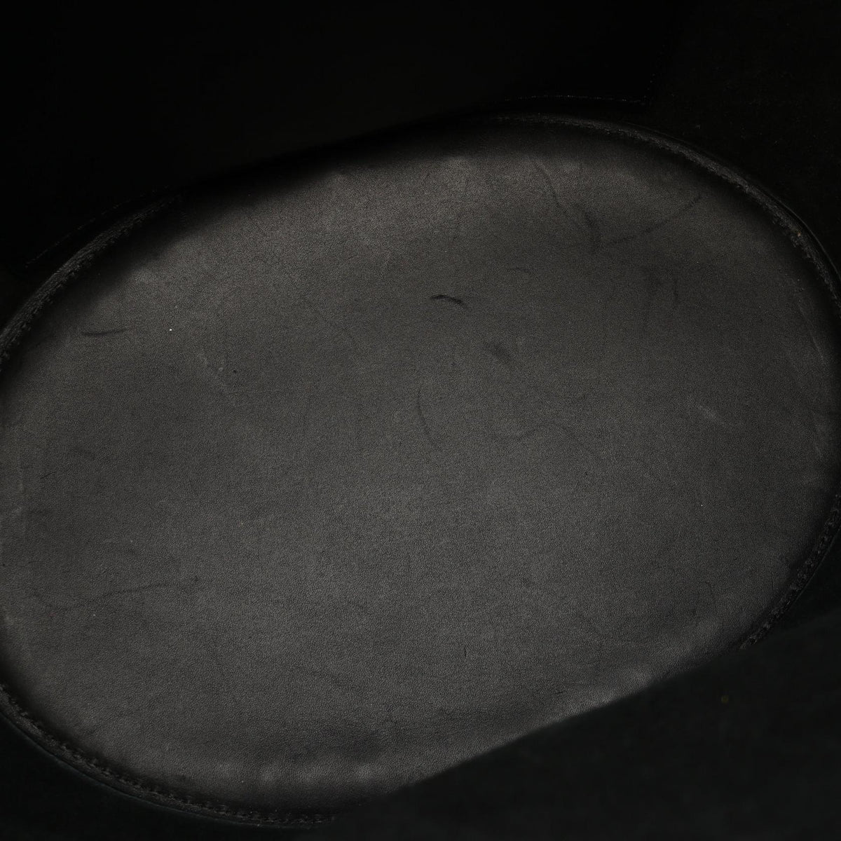 Loewe Balloon · Medium Leather