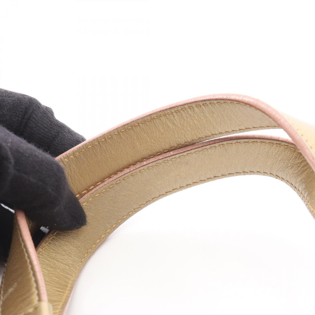 Loewe Repeat Anagram · Canvas