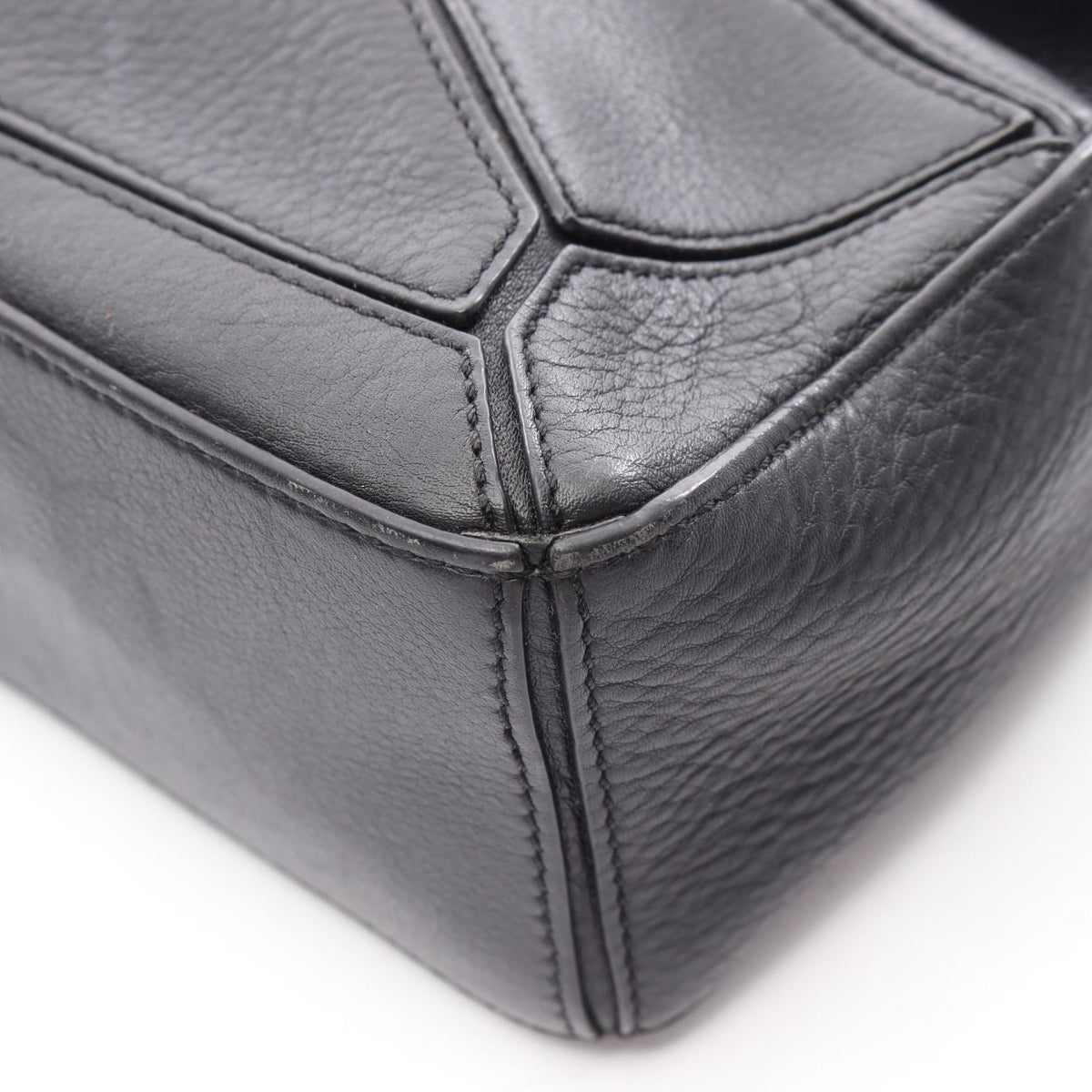 Loewe Puzzle Mini · Leather