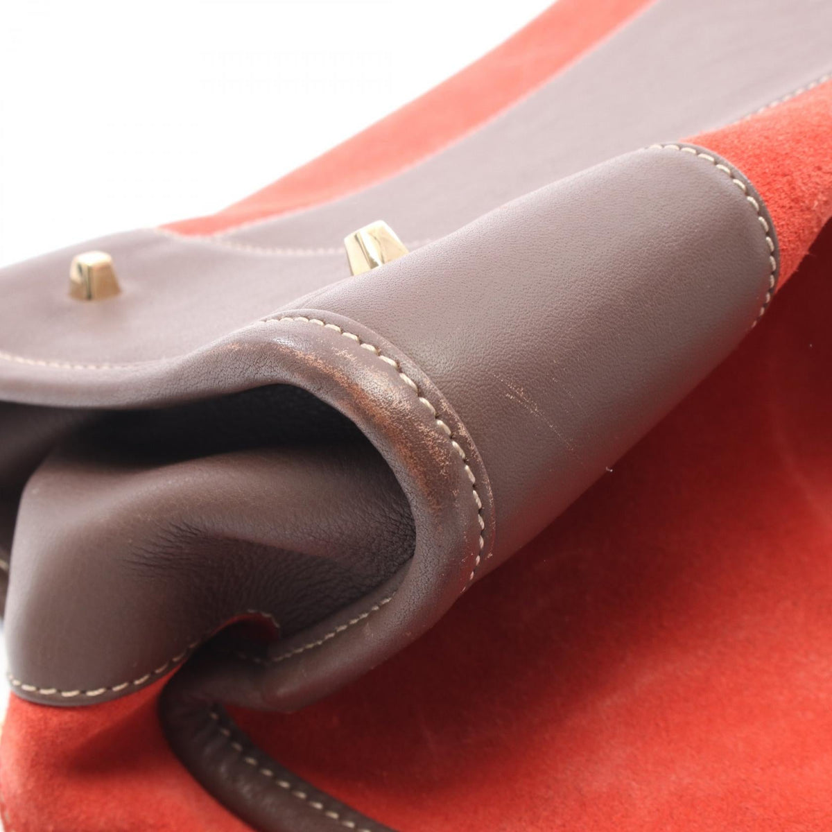 Loewe Amazona 32 · Suede