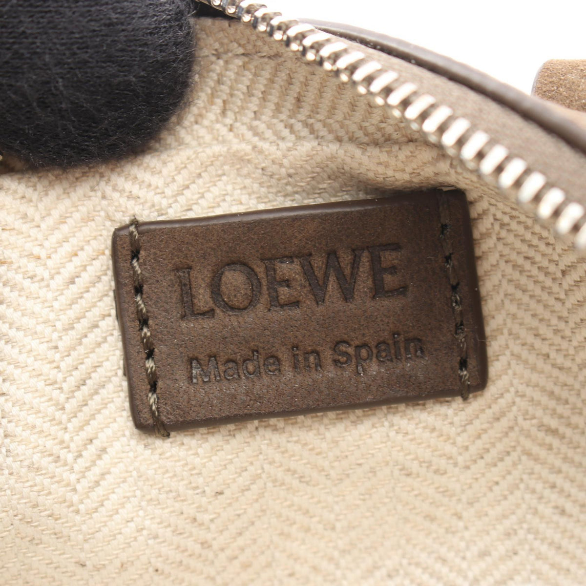 Loewe Amazona Nano · Leather