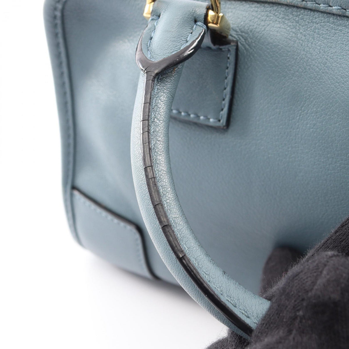 LOEWE Amazona 23 · Leather