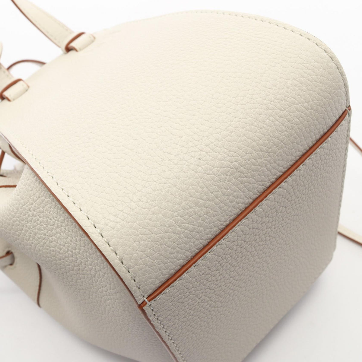 Loewe Hammock Mini · Leather