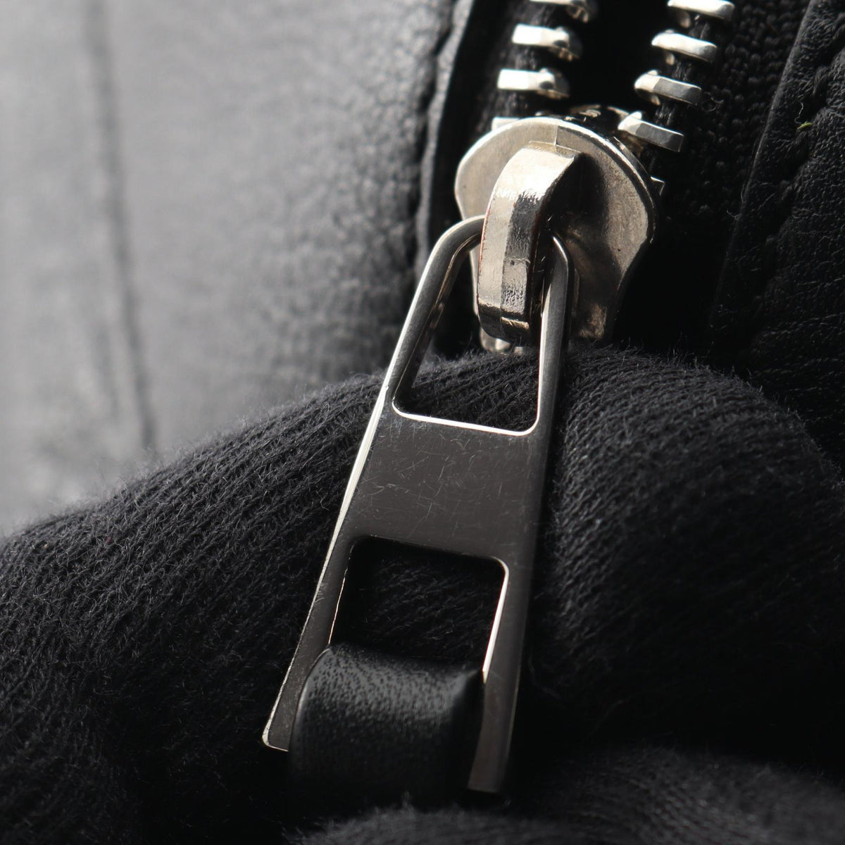 Loewe Hammock Small · Leather