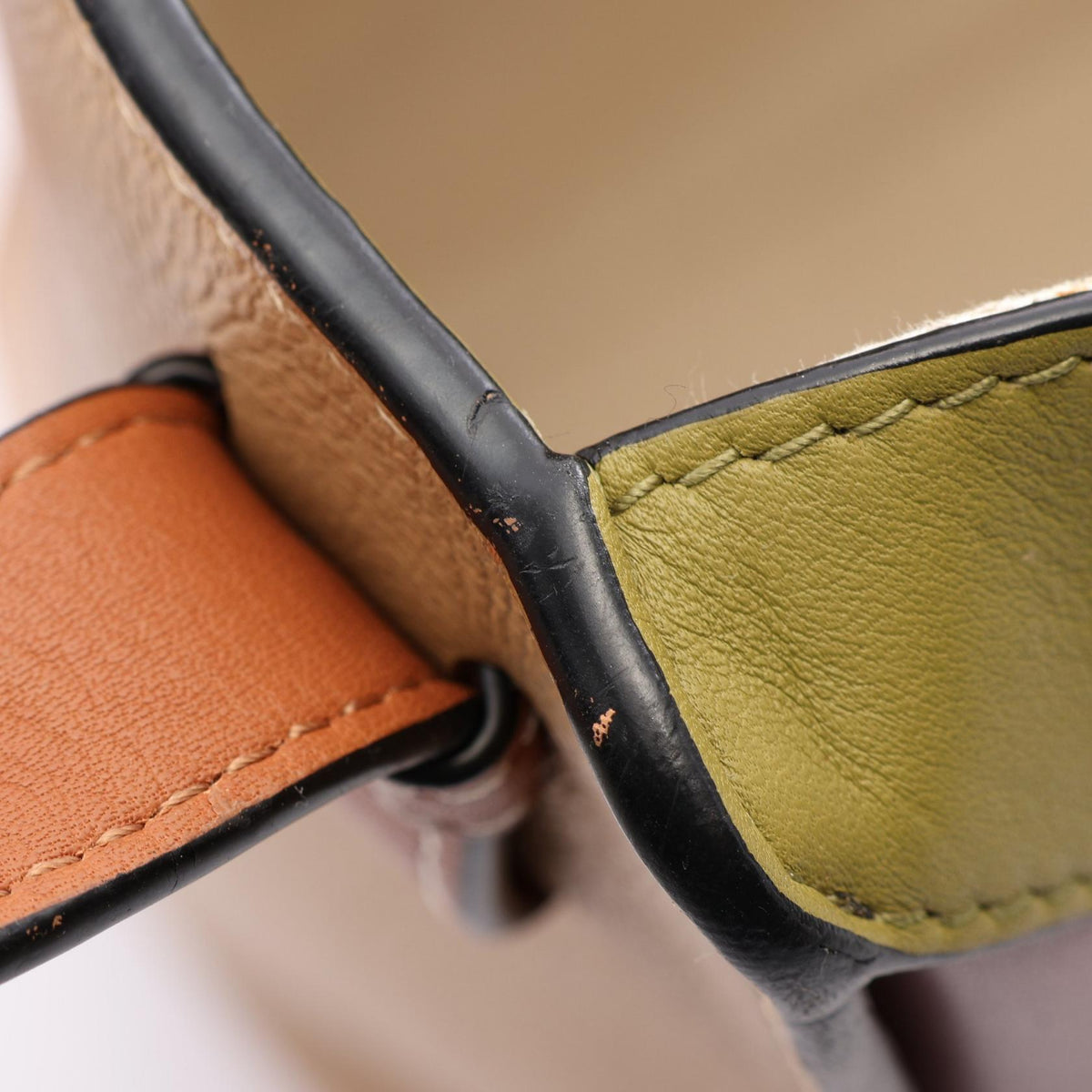 Loewe Hammock Small · Leather