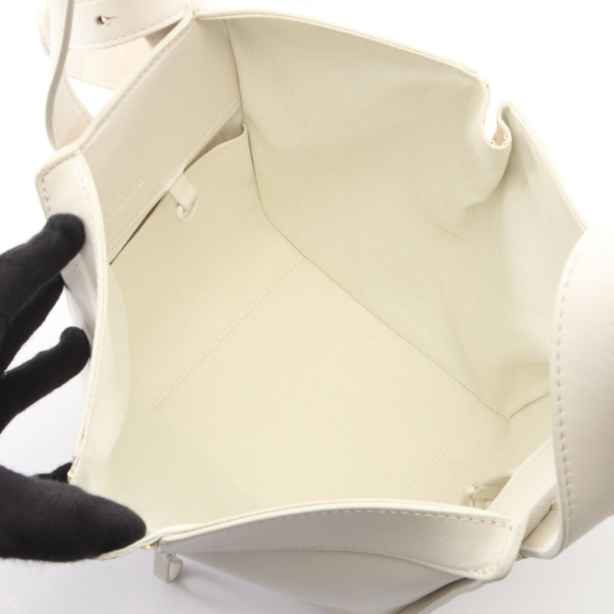 Loewe Hammock Compact · Leather
