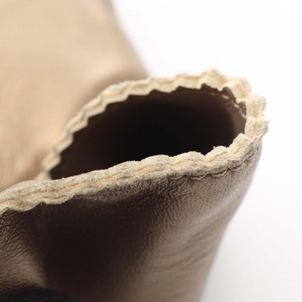 LOEWE Nappa Aire · Leather Handbag
