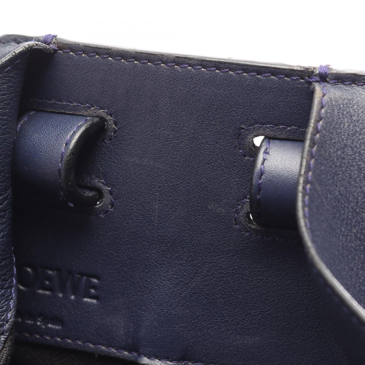 Loewe Hammock Small · Leather