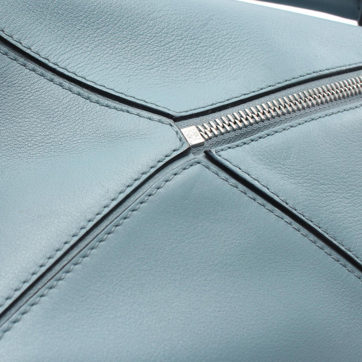 Loewe Puzzle · Small · Leather