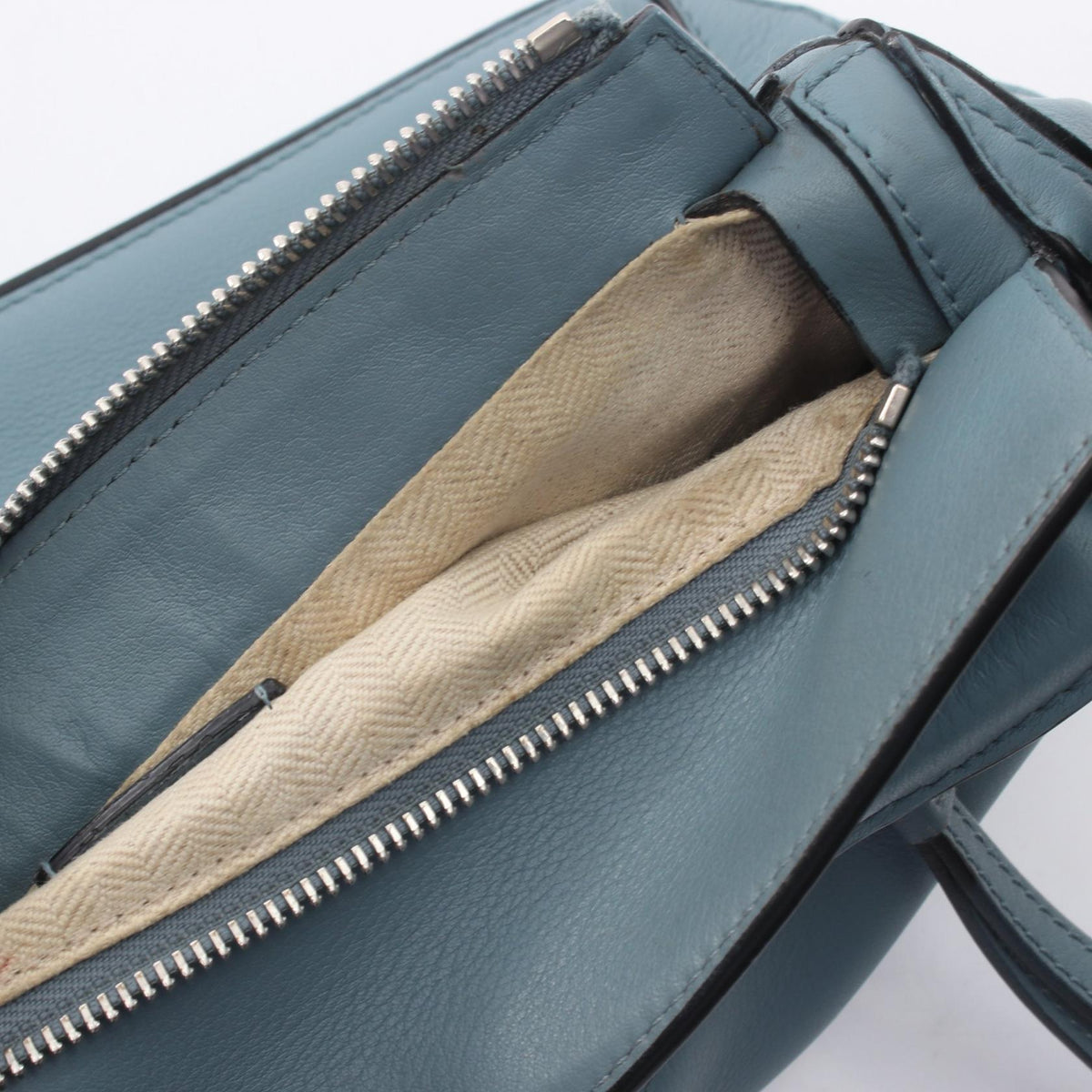 Loewe Puzzle · Small · Leather