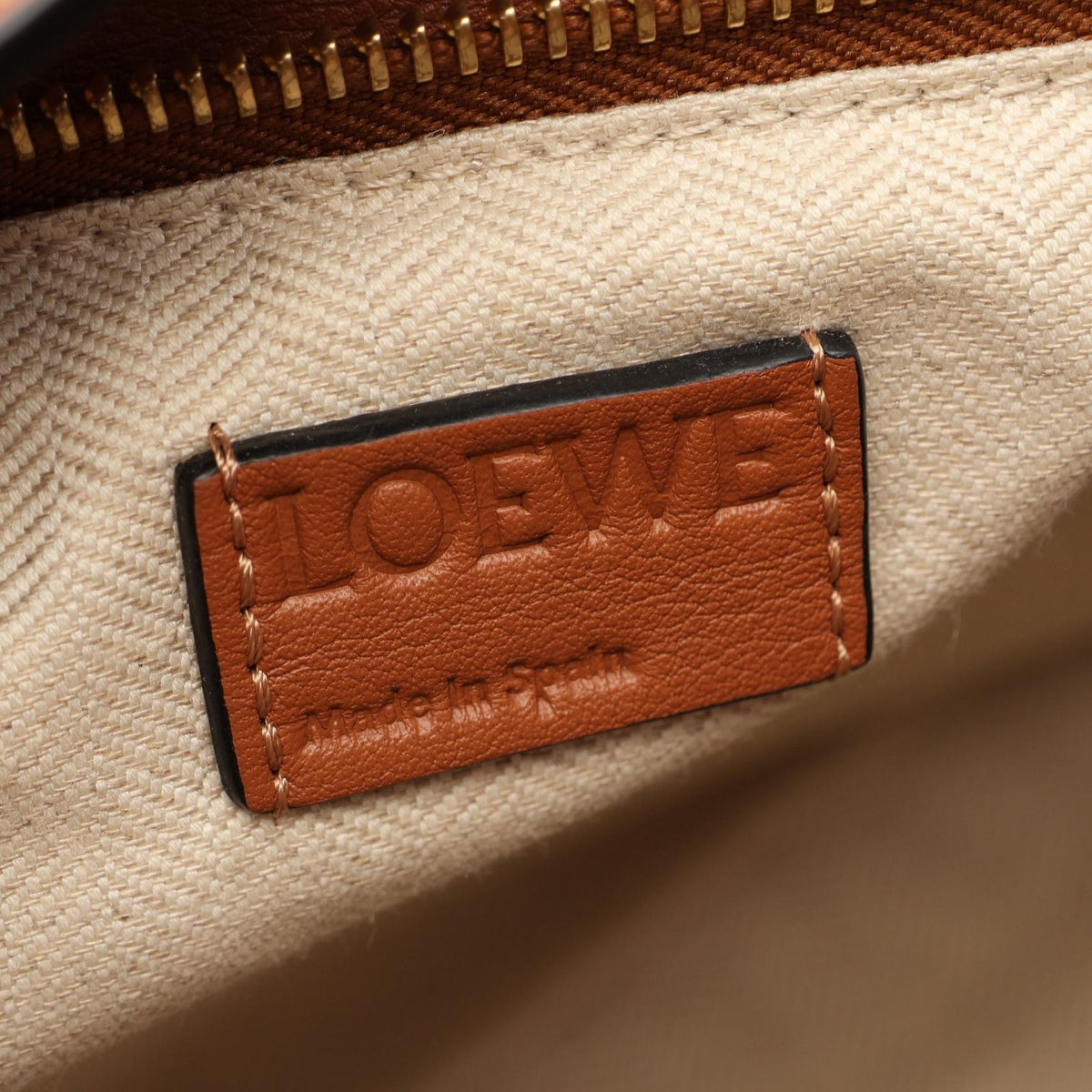 Loewe Puzzle · Small · Leather