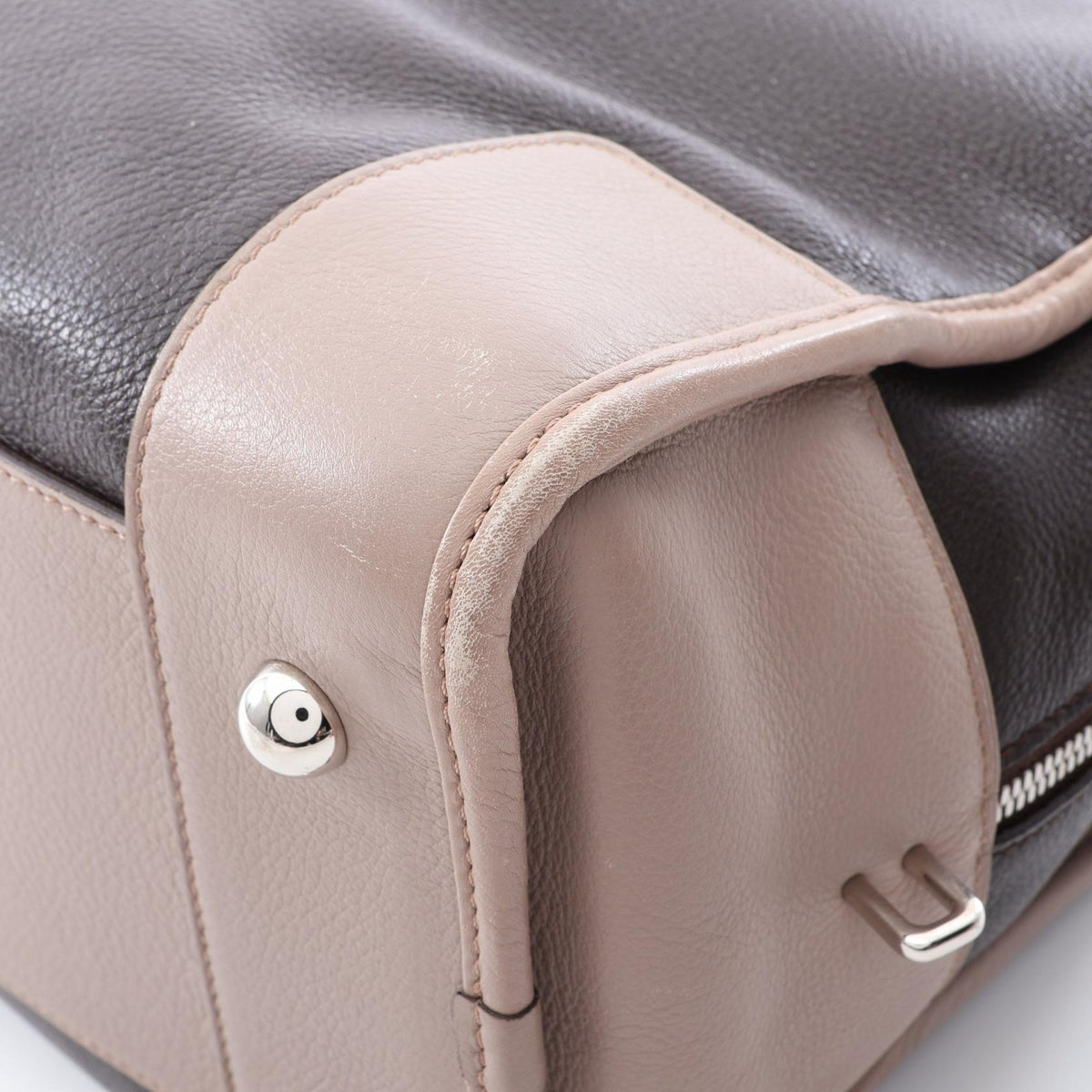 Loewe Amazona 36 · Leather