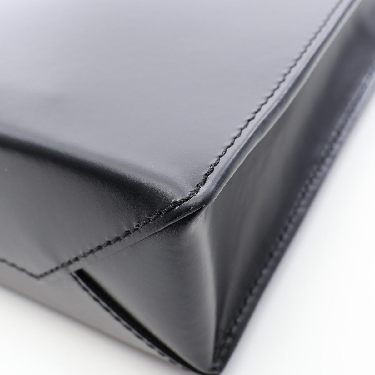 LOEWE Standard A5 Tote · Leather