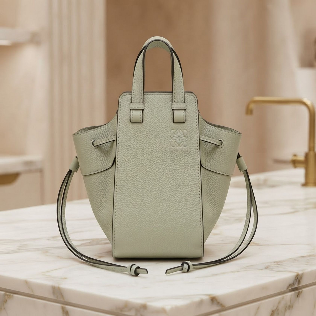 LOEWE Hammock Drawstring Mini Crossbody Shoulder Handbag leather Green Used