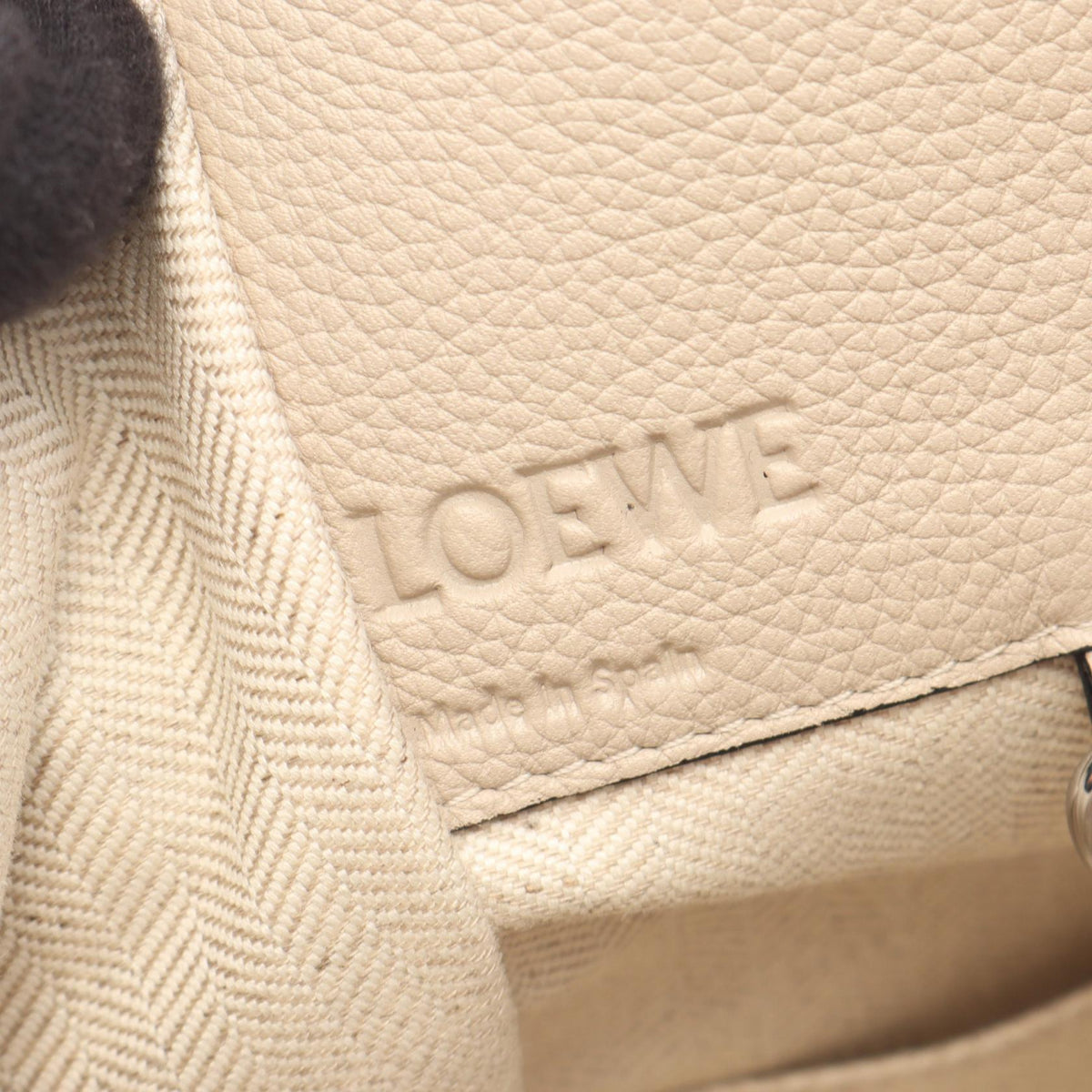 Loewe Hammock Small · Leather