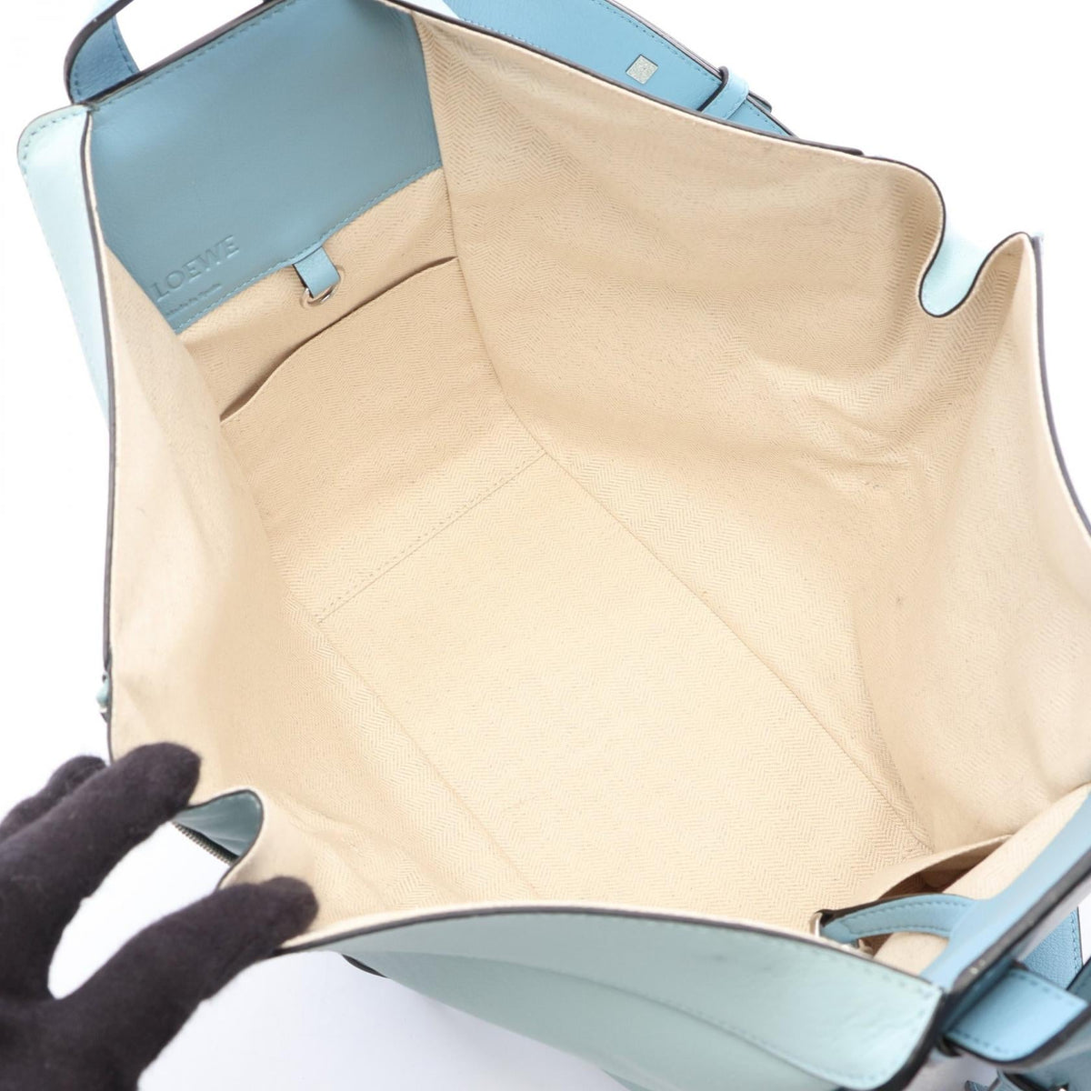 Loewe Hammock Small · Calfskin