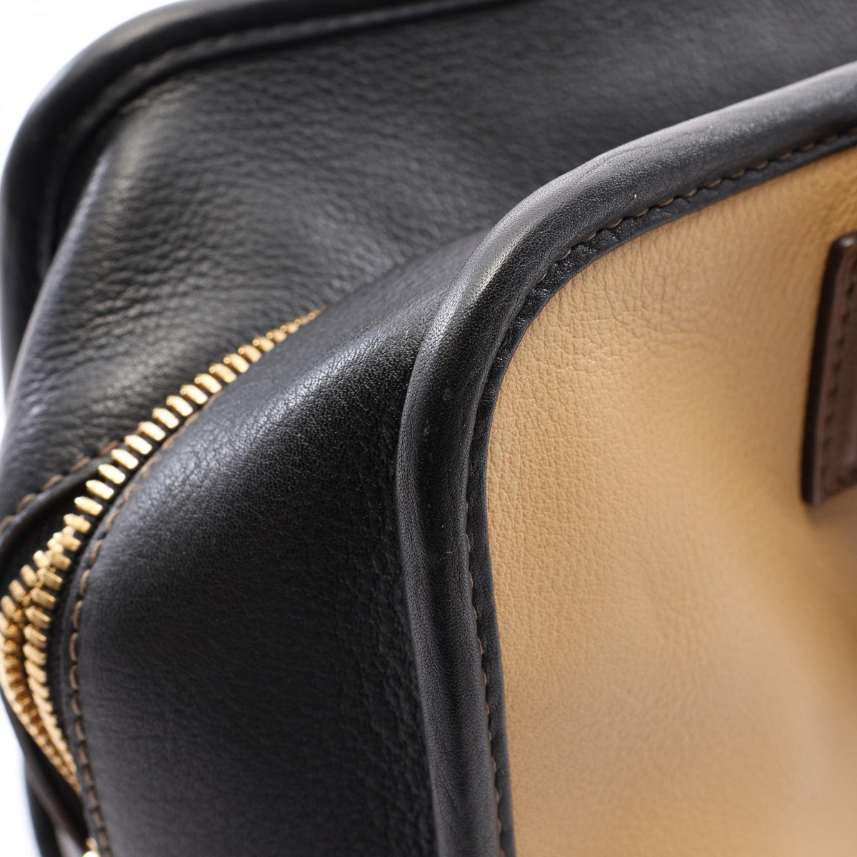 Loewe Amazona 28 · Leather