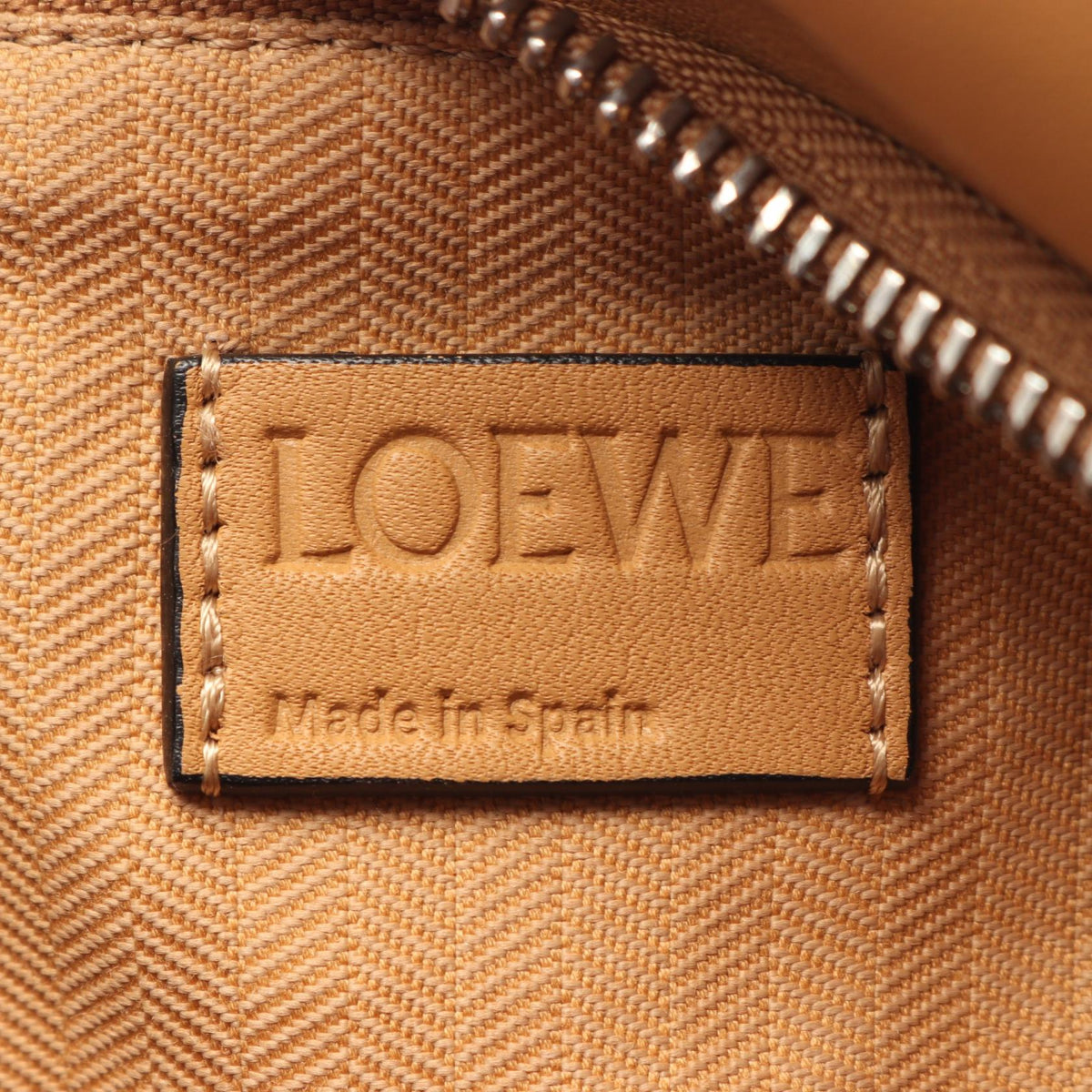 Loewe Puzzle Bum · Small