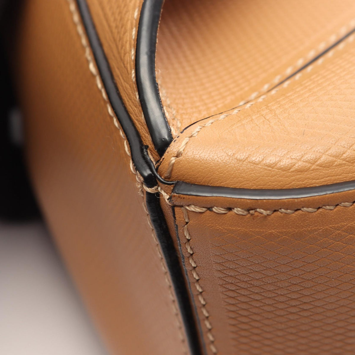 Loewe Puzzle Bum · Small