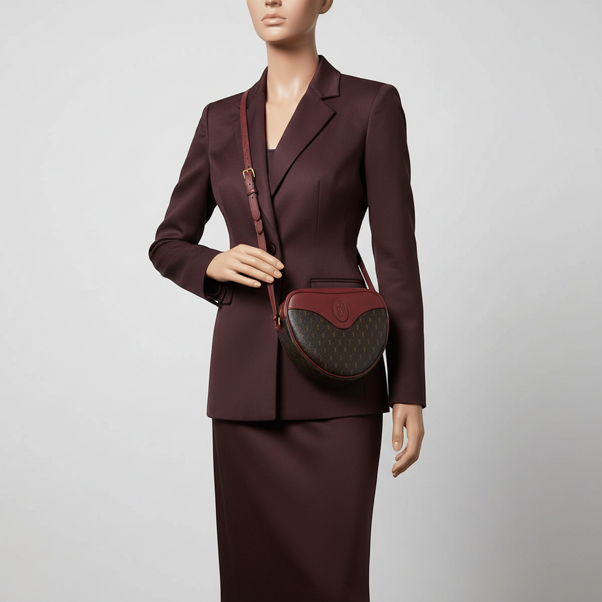 Yves Saint Laurent 675260 Women's Leather Shoulder Bag Brown