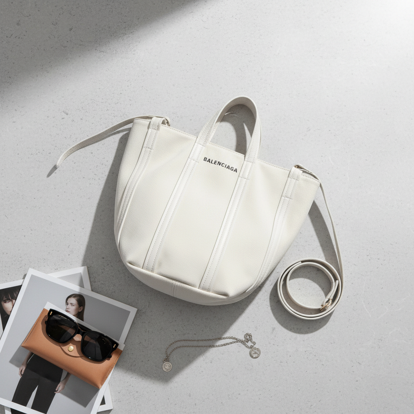 Balenciaga EVERYDAY 2.0 SMALL SORTH SOUTH 672791 Women's Canvas,Leather Handbag,Shoulder Bag White