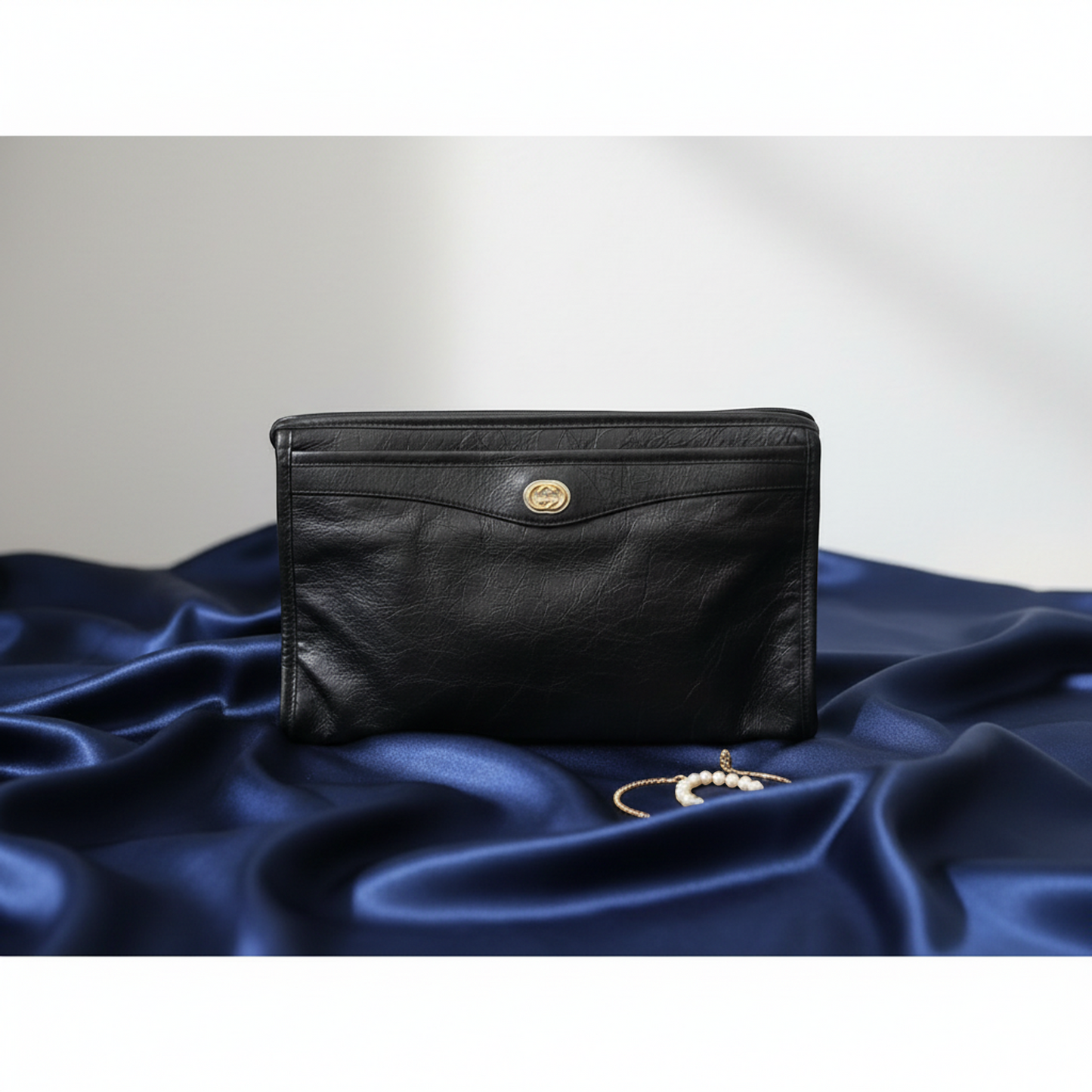 Gucci Interlocking 575991 Women,Men Leather Clutch Bag Black