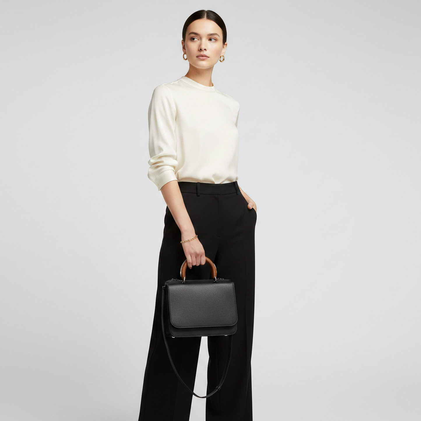 Max Mara Wooden Handle Flap Bag Women's Leather,Wood Handbag,Shoulder Bag Black