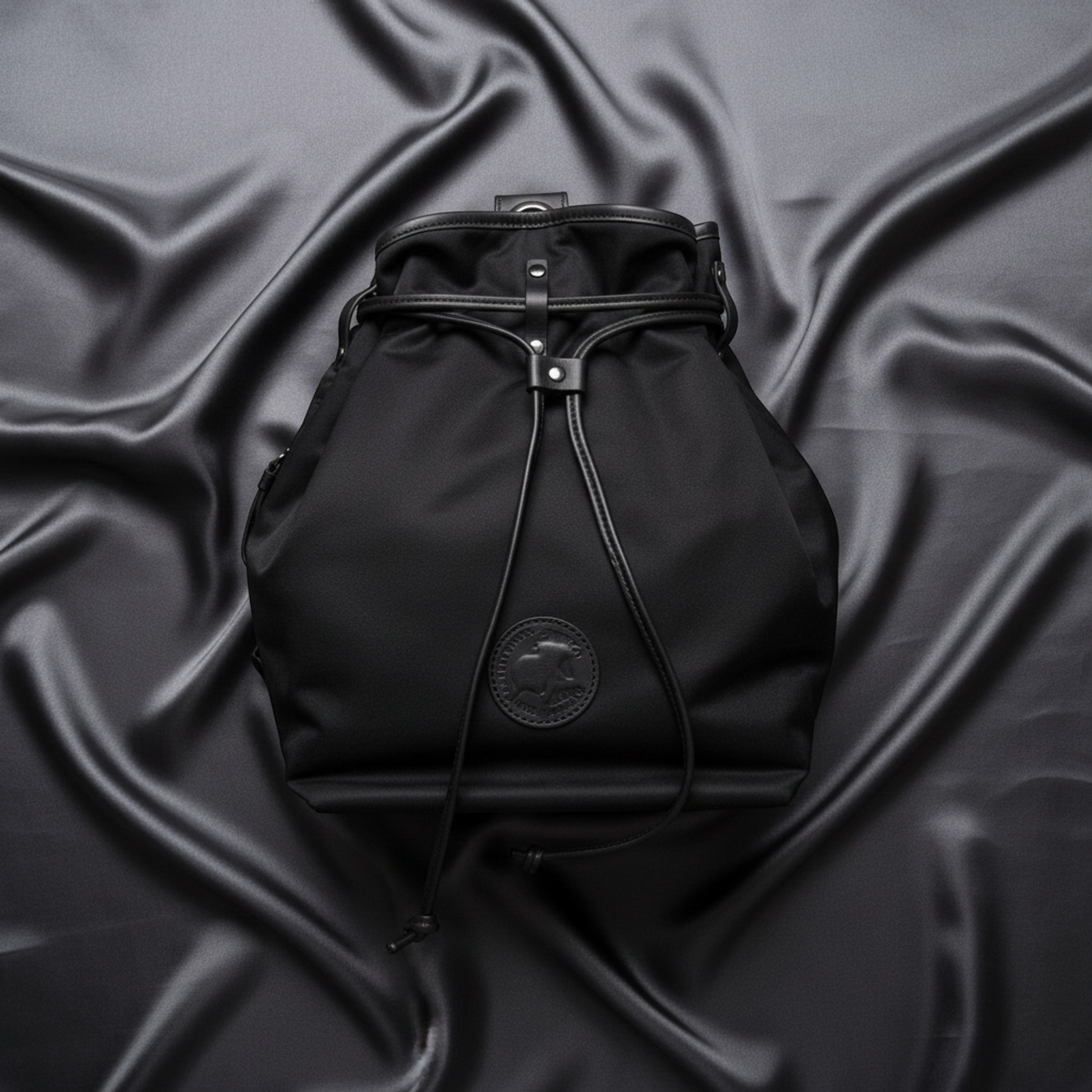 Hunting World Purse Women's Nylon,Leather Backpack Black