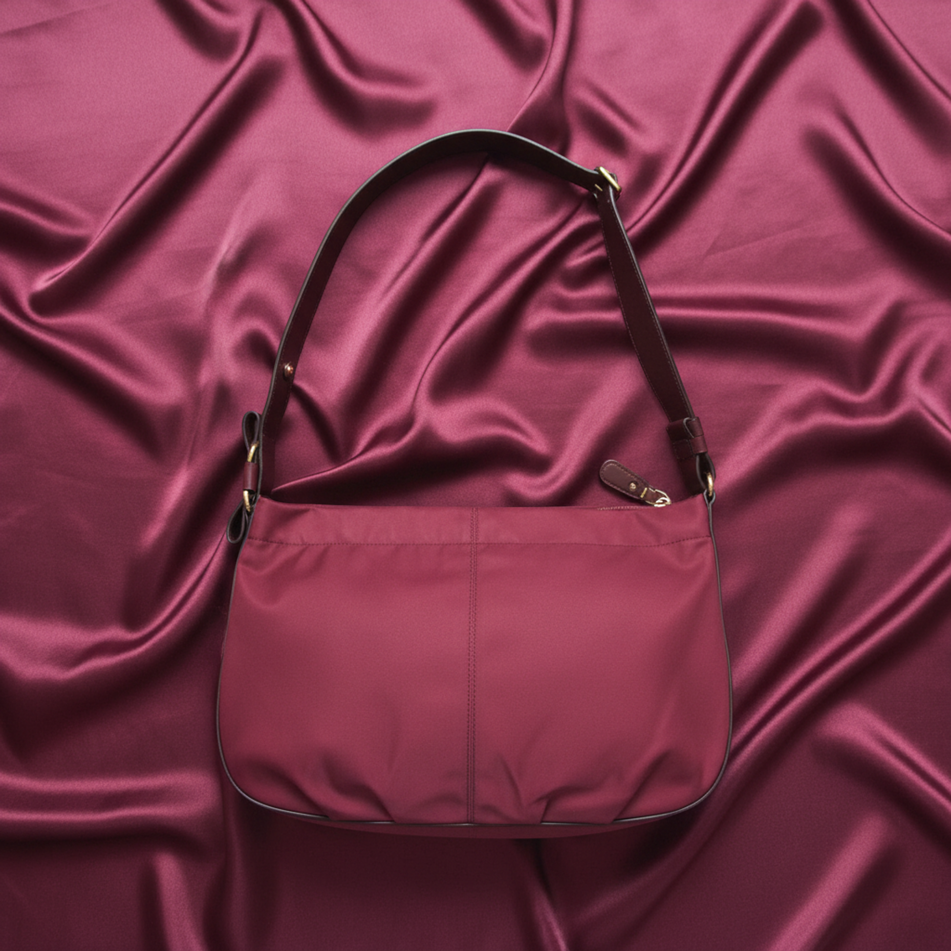 Salvatore Ferragamo Vara AU-21 D337 Women's Nylon,Leather Shoulder Bag Bordeaux