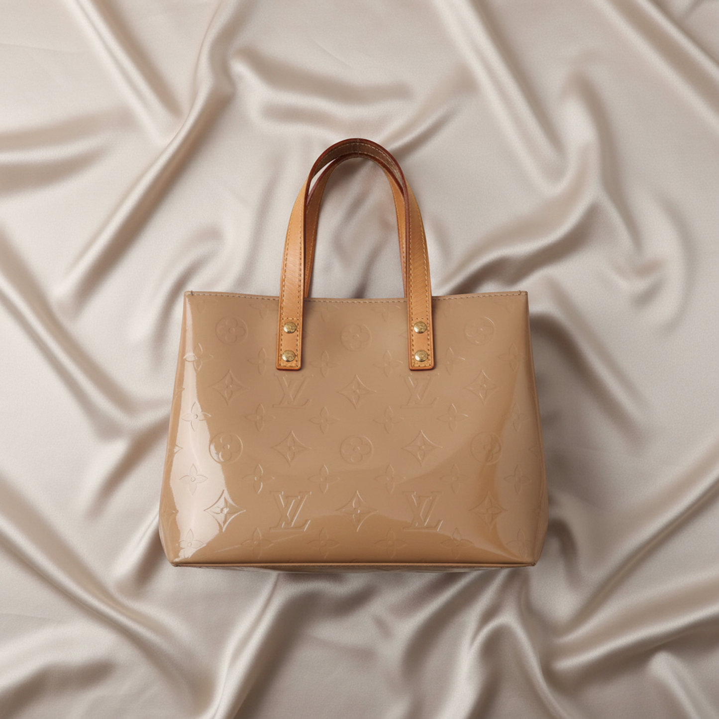 Louis Vuitton Monogram Vernis Reade PM M91334 Women's Handbag Noisette