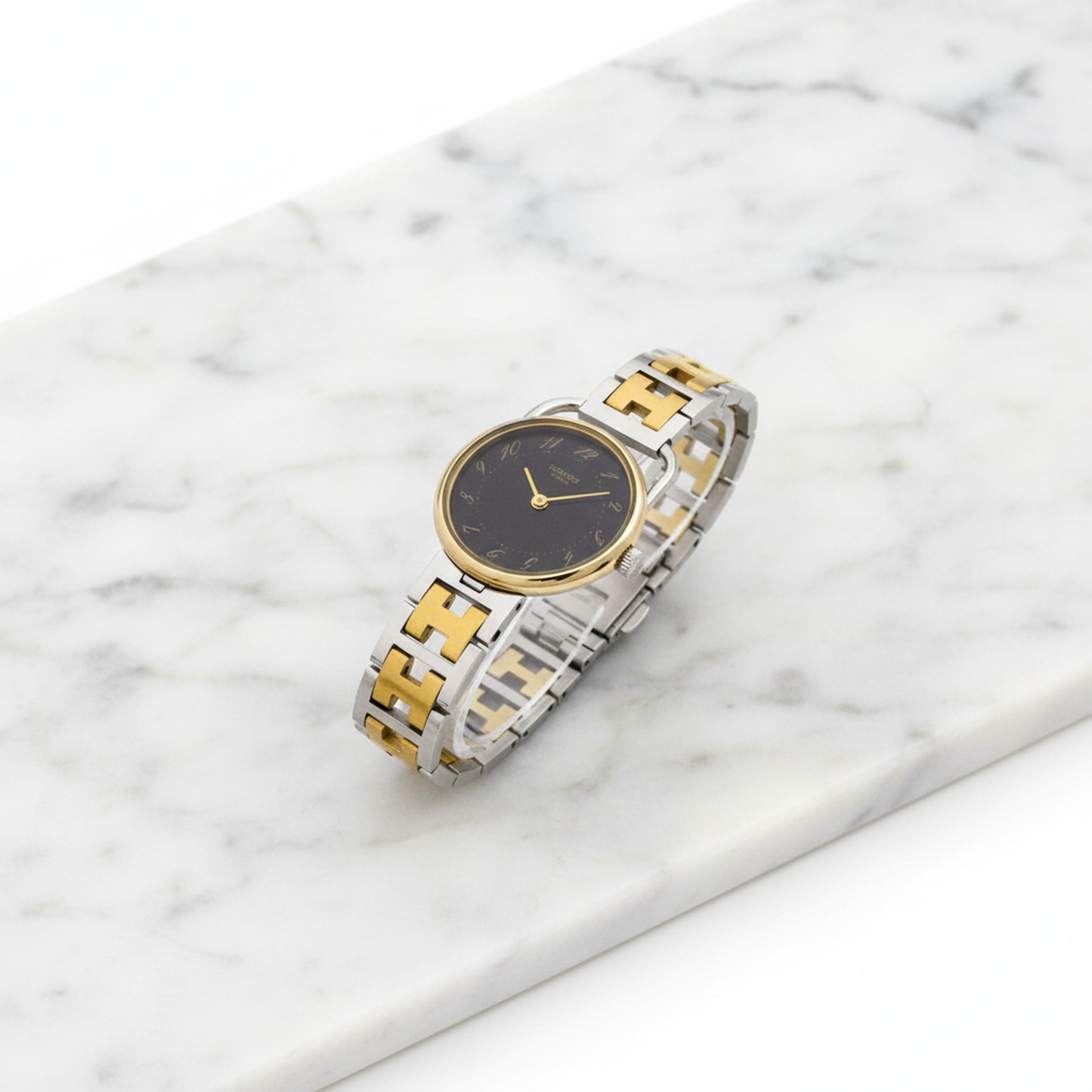 HERMES Arceau Quartz Gold Plated Steel Quartz Ladies Watch Polished