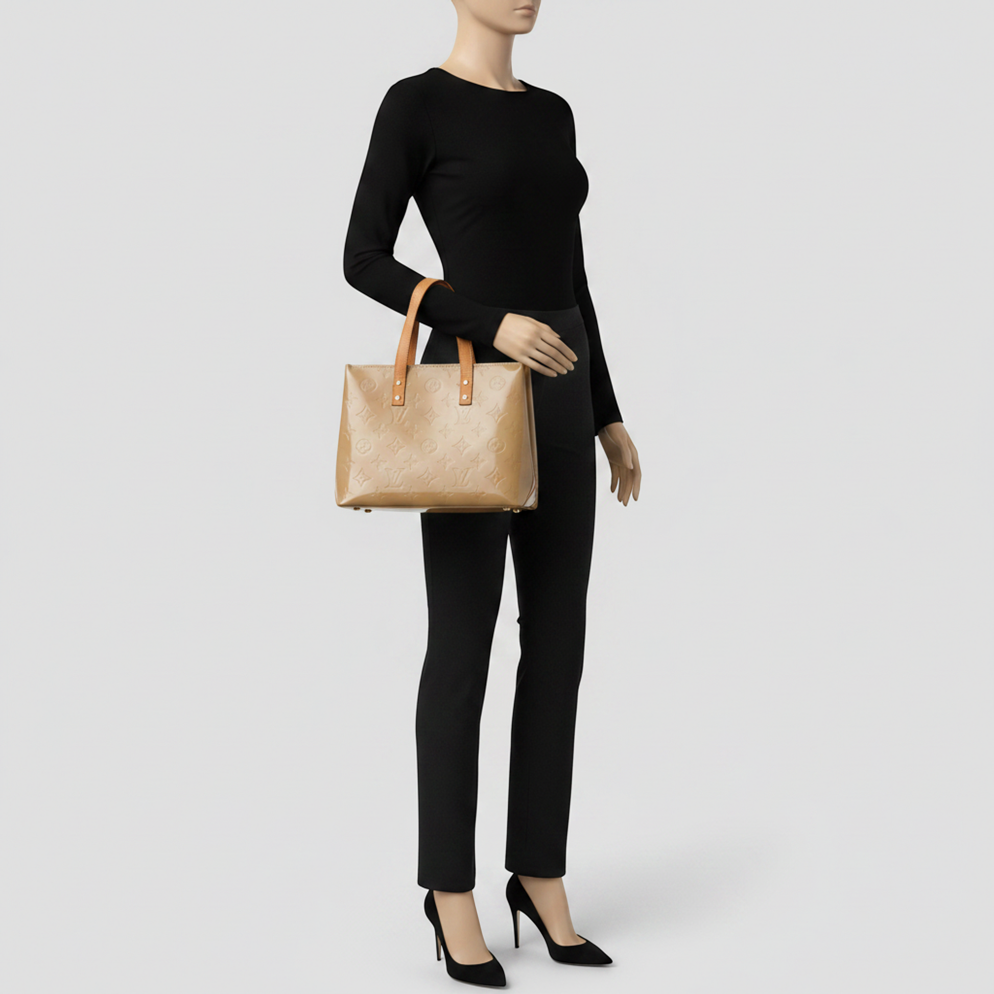 Louis Vuitton Monogram Vernis Reade PM M91334 Women's Handbag Noisette