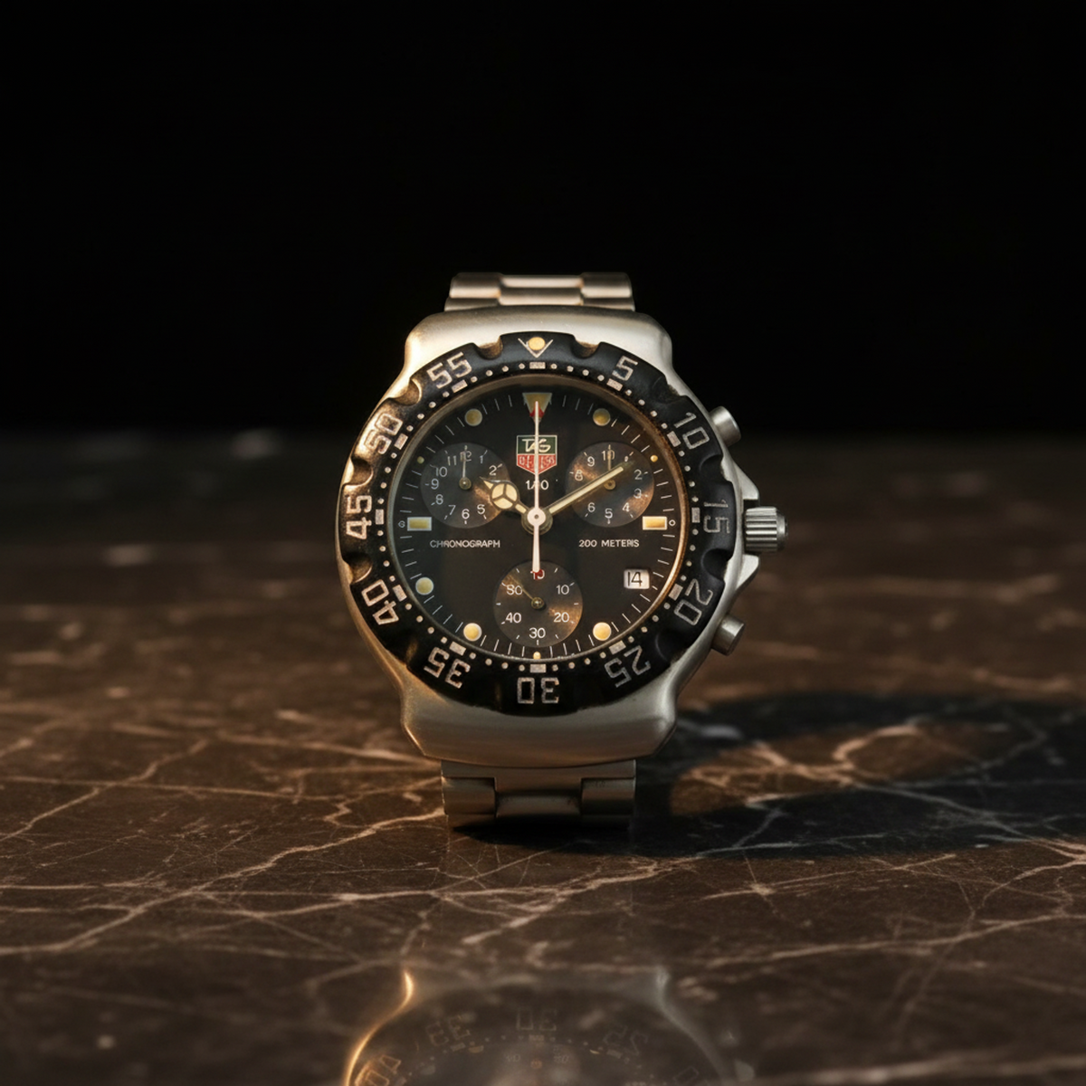 TAG HEUER 2000 Formula 1 Chronograph Steel Quartz Mens Watch CA1211