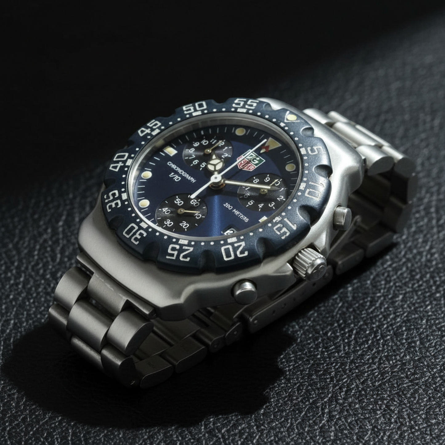TAG HEUER 2000 Formula 1 Chronograph Steel Quartz Mens Watch CA1210