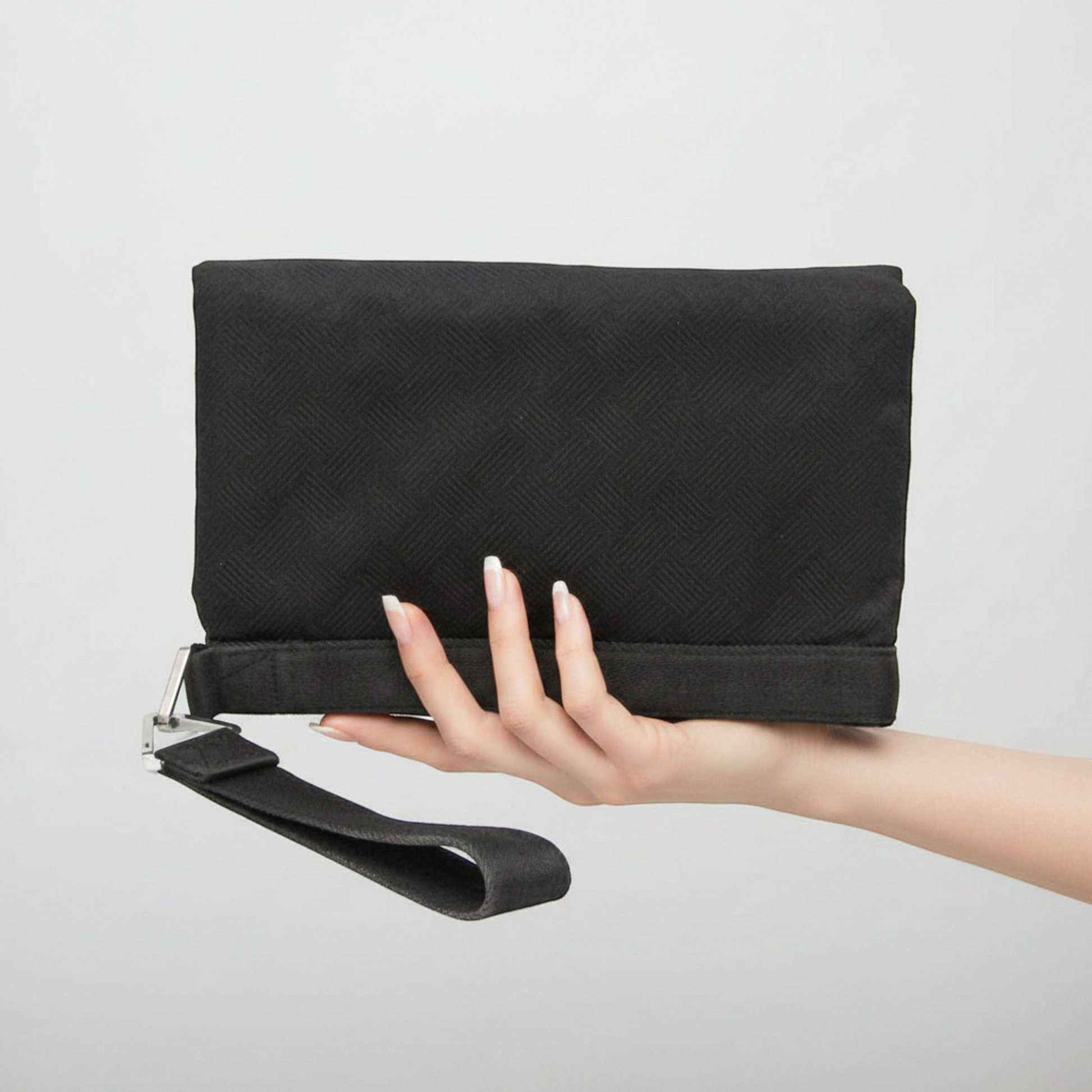 Bottega Veneta Men,Women Nylon Clutch Bag Black
