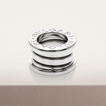 Bvlgari B.zero1 White Gold (18K) No Stone Women,Men Fashion Pendant Necklace (Silver)