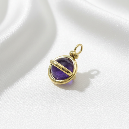 Pomellato Amethyst Charm Yellow Gold (18K) Amethyst Men,Women Fashion Pendant Necklace (Gold)