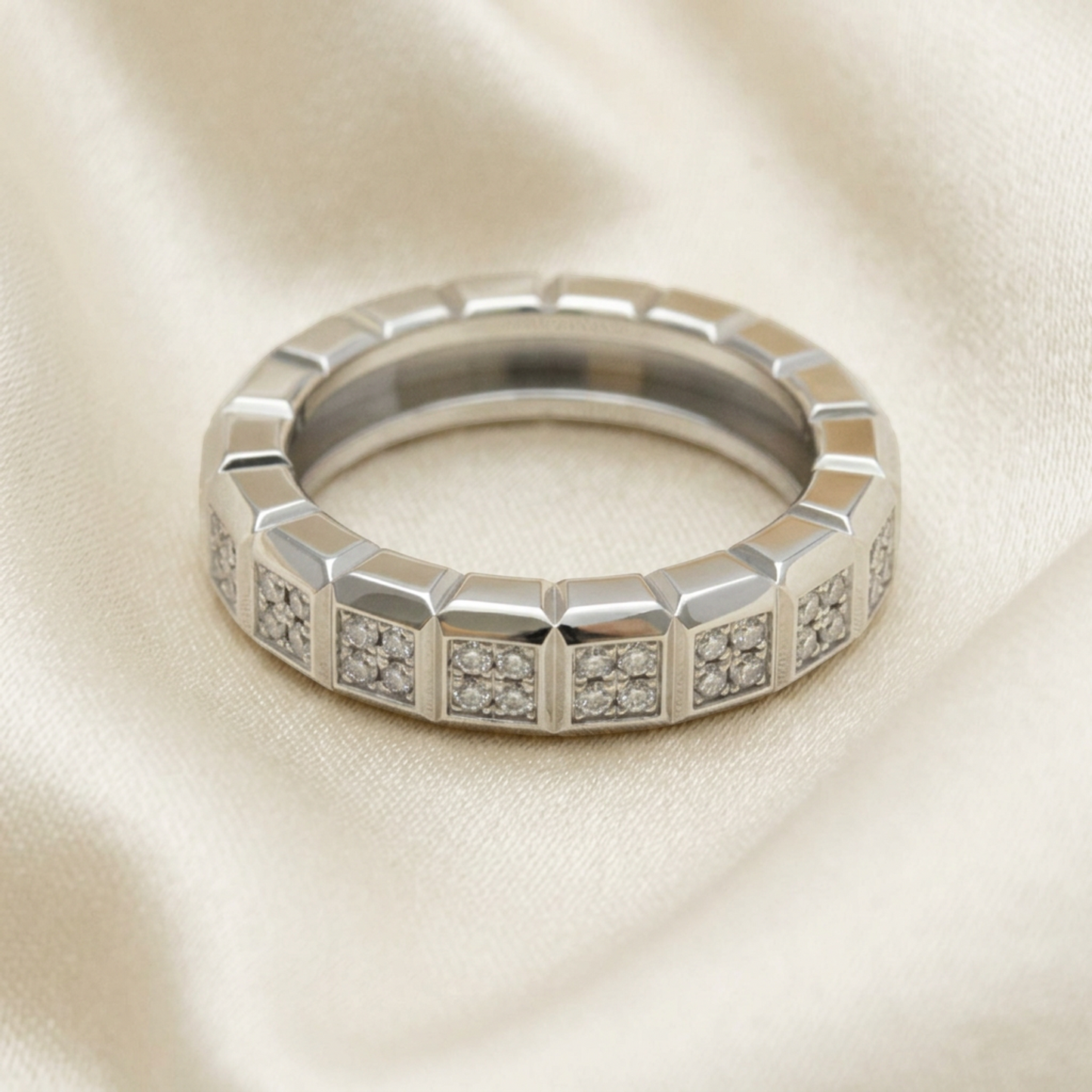 Chopard Ice Cube Diamond Ring 82/6815 White Gold (18K) Fashion Diamond Band Ring Silver