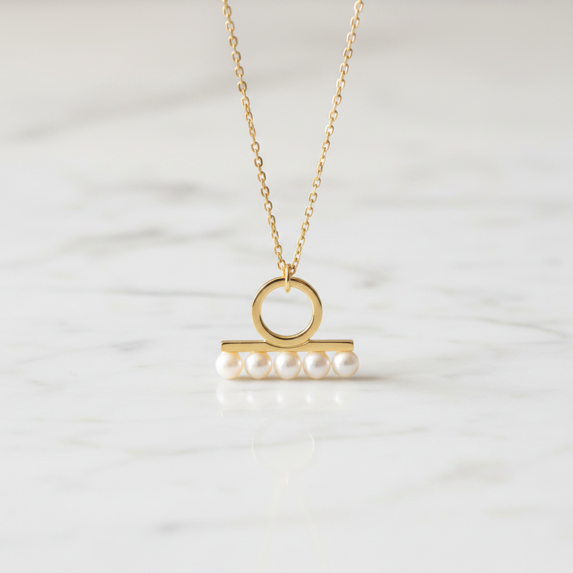 Tasaki Balance Petite Necklace Yellow Gold (18K) Pearl Men,Women Fashion Pendant Necklace (Gold)