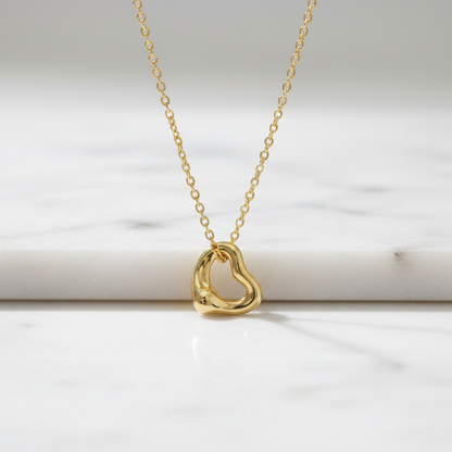 Tiffany Open Heart Yellow Gold (18K) No Stone Men,Women Fashion Pendant Necklace (Gold)