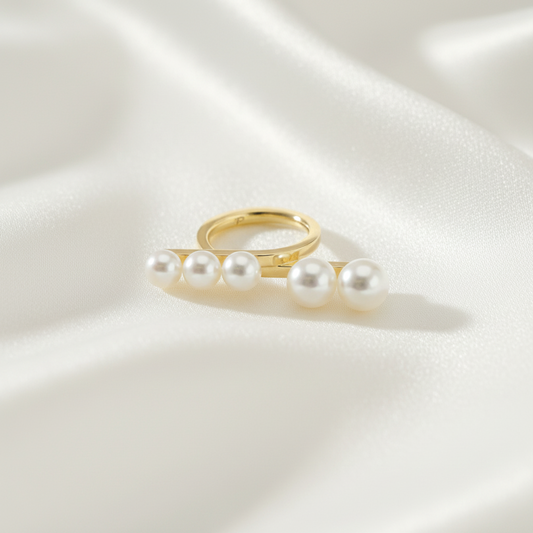 Tasaki Balance Ring Yellow Gold (18K) Fashion Pearl Band Ring Gold