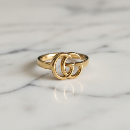Gucci GG Ring Yellow Gold (18K) Fashion No Stone Band Ring Gold