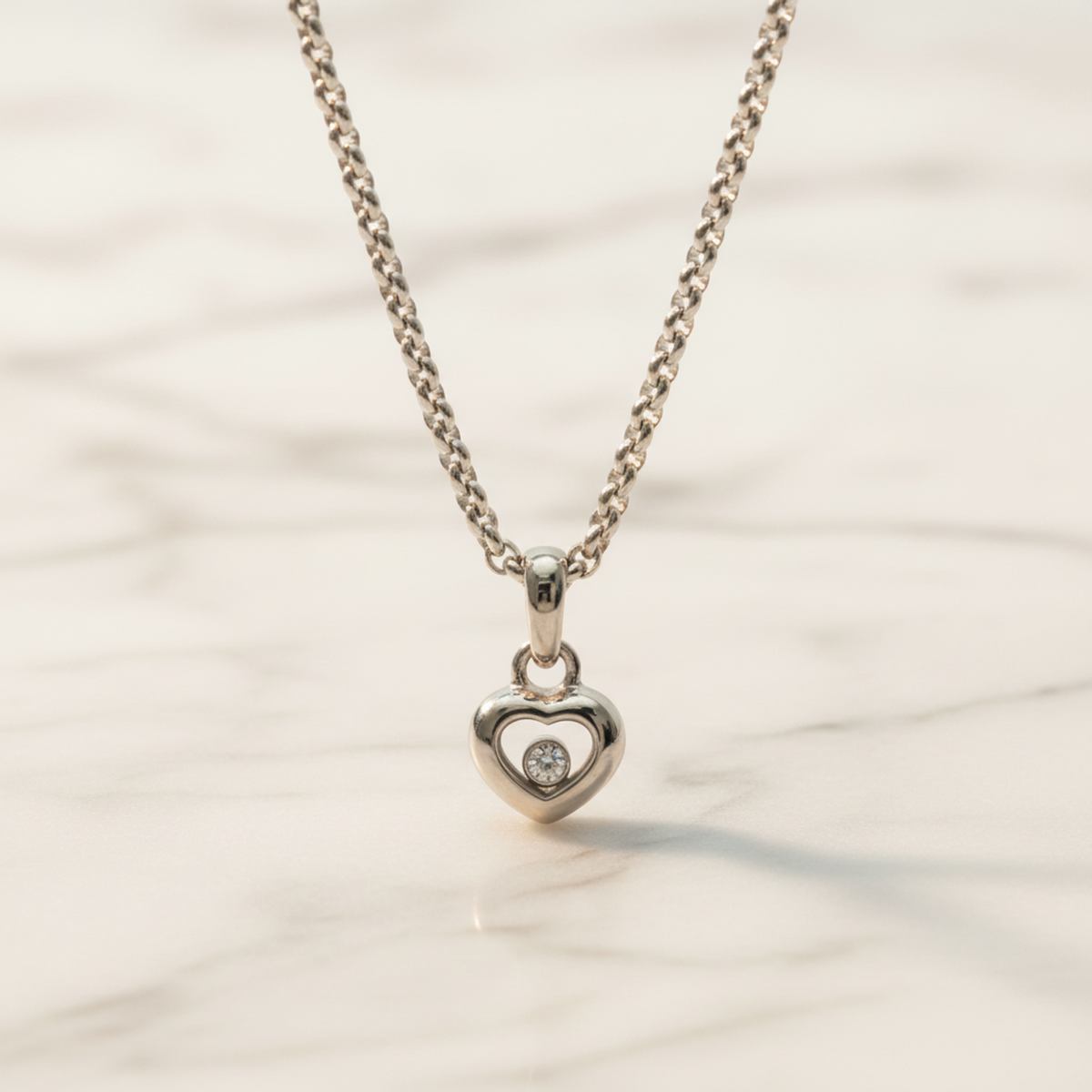 Chopard Happy Diamond Necklace 79/4854 White Gold (18K) Diamond Men,Women Fashion Pendant Necklace (Silver)