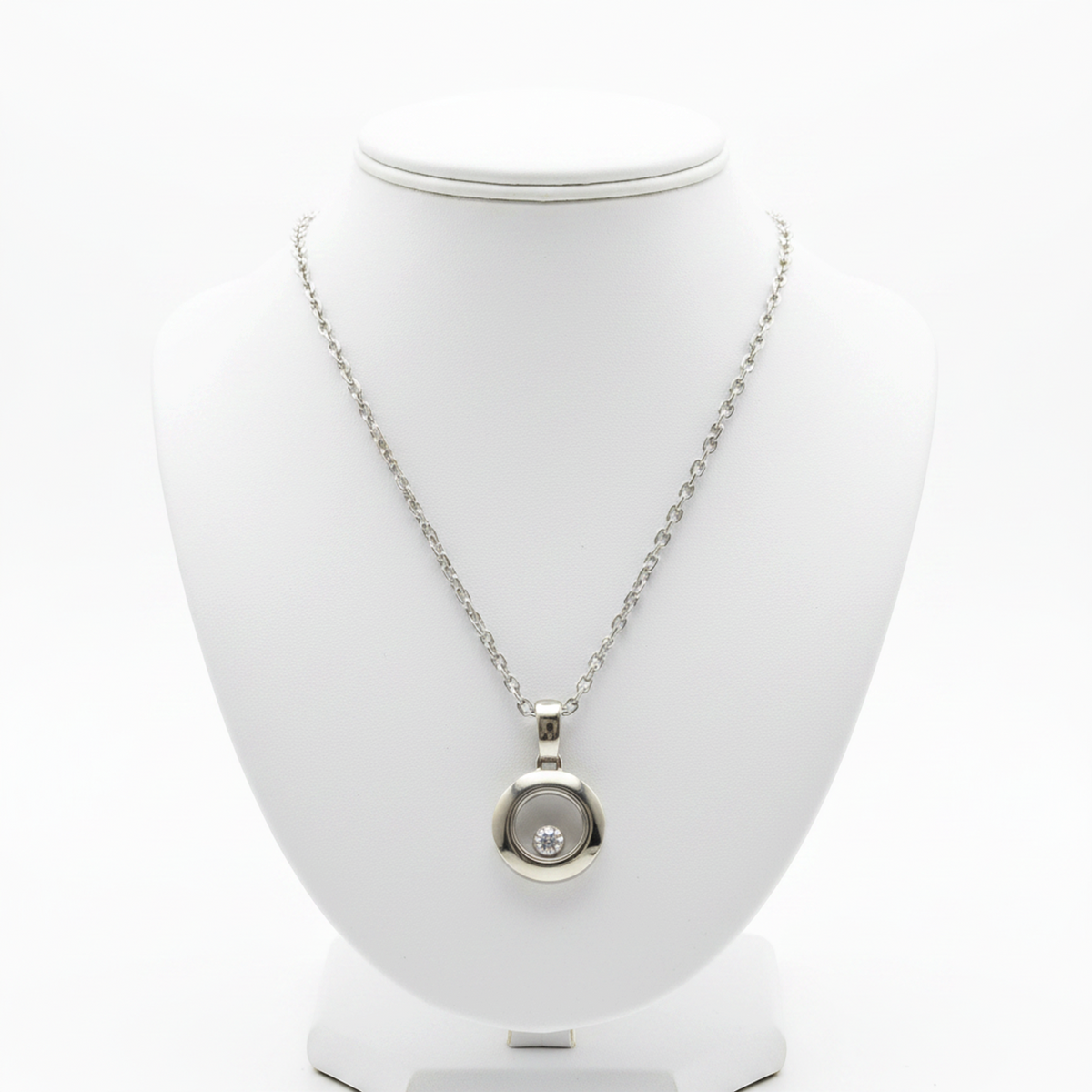 Chopard Happy Diamonds Necklace 79A017 White Gold (18K) Diamond Men,Women Fashion Pendant Necklace (Silver)