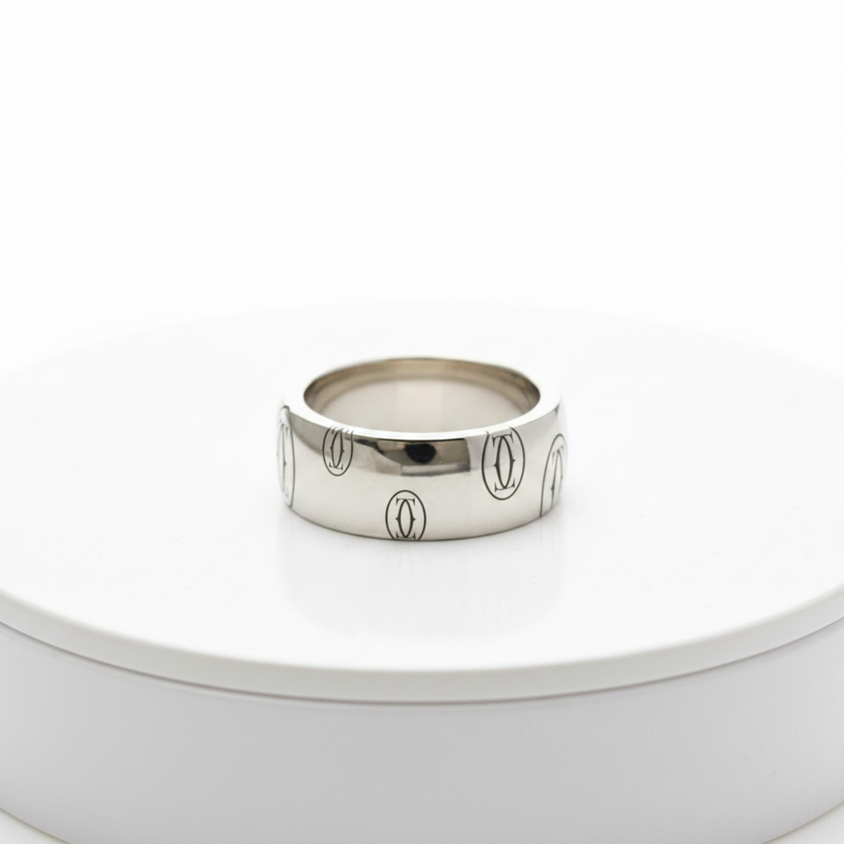 Cartier Happy Birthday Ring LM White Gold (18K) Fashion No Stone Band Ring Silver