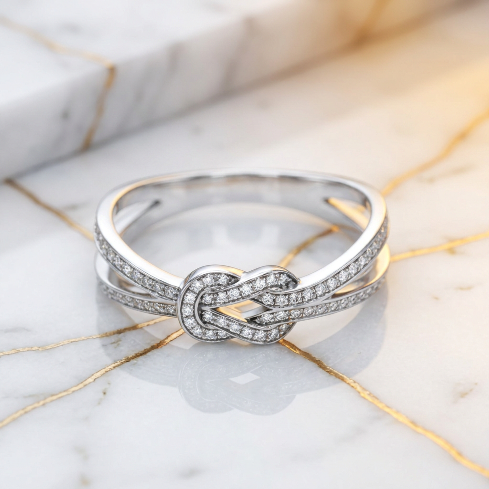 Fred Chance Infini Diamond Ring White Gold (18K) Fashion Diamond Band Ring Silver