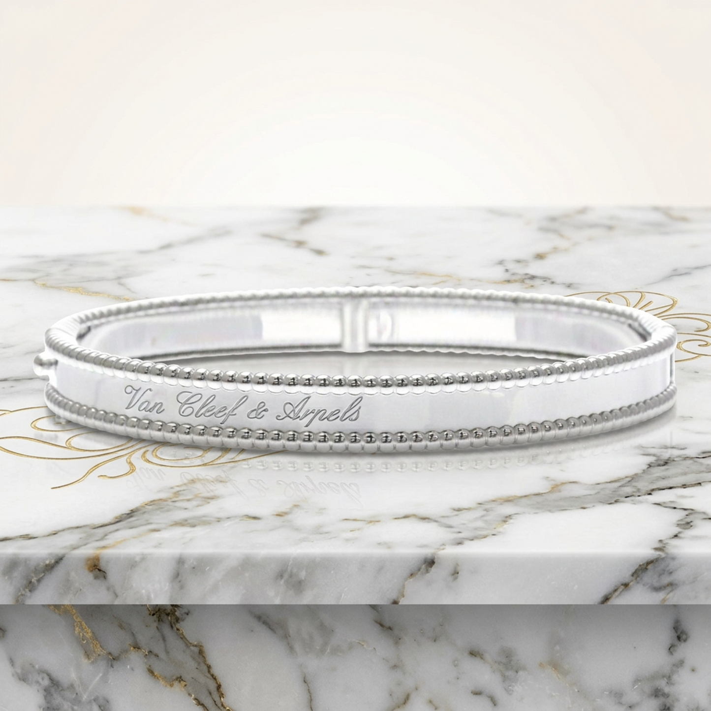 Van Cleef & Arpels Perle Signature Bracelet White Gold (18K) No Stone Bangle Silver