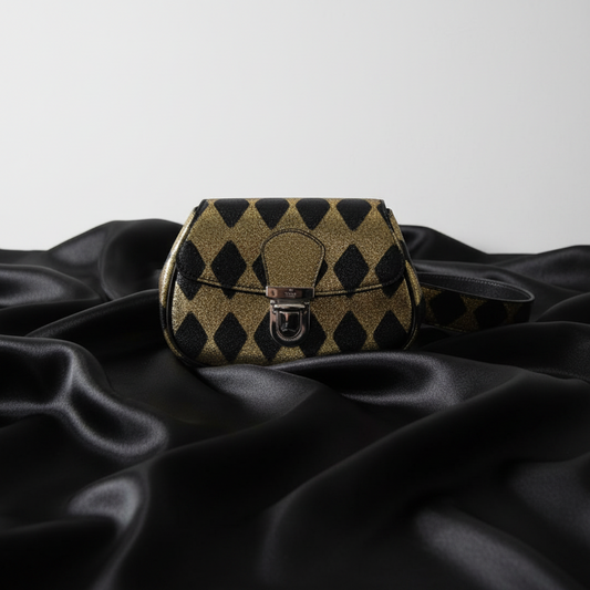 Gucci Children 605112 Girls,Boys Leather Fanny Pack Gold,Black