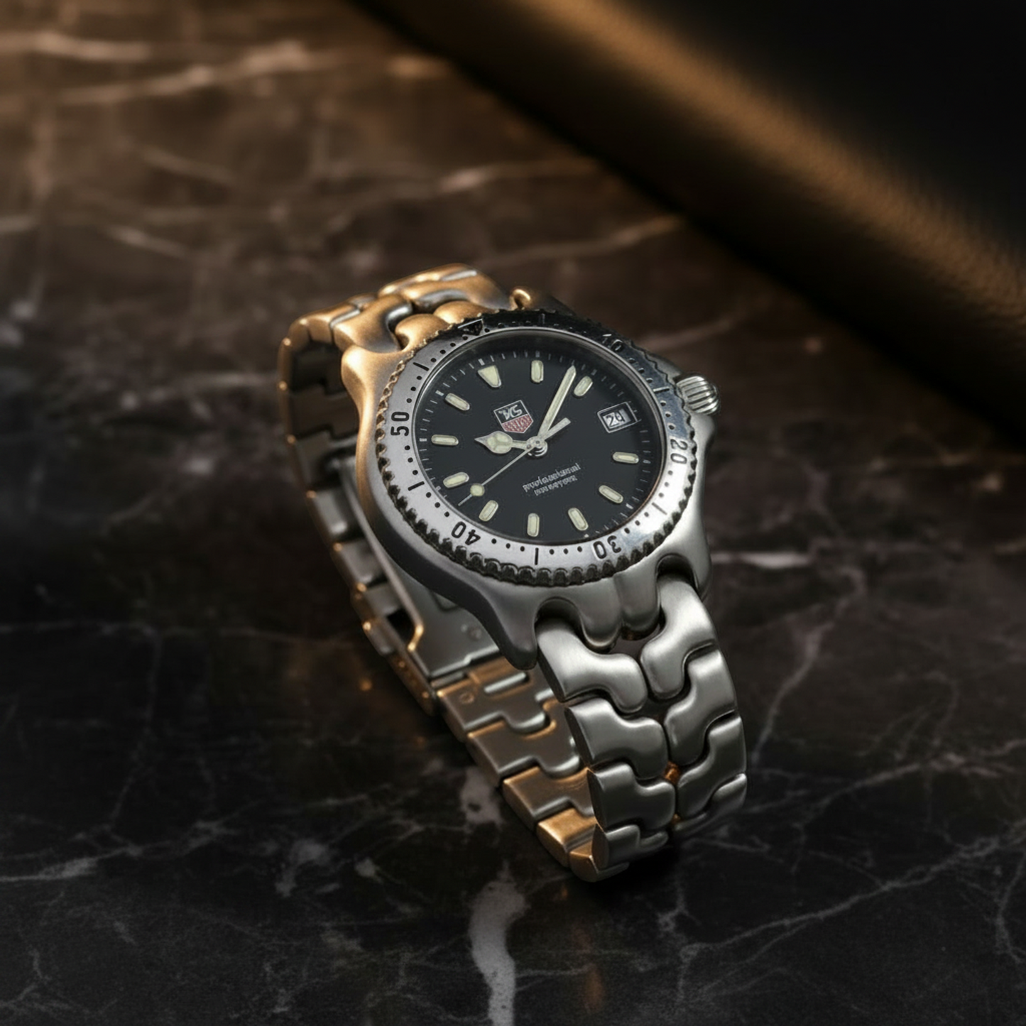 TAG HEUER Sel Professional 200M Quartz Mid Size Watch WG1214 Polished