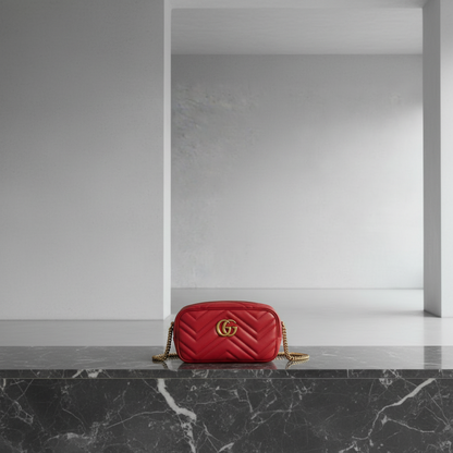 Gucci GG Marmont 546581 Women's Leather Shoulder Bag Red Color